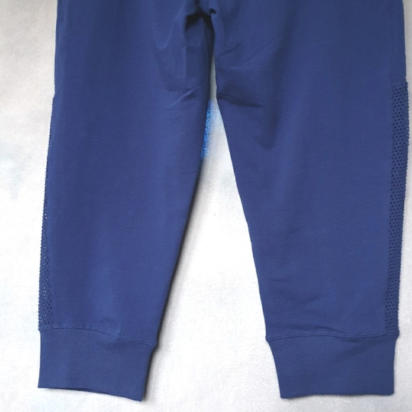 Tommy Hilfiger Sport Royal Blue Capri Joggers w/ Drawstring & Mesh Sides Sz M - Picture 12 of 15